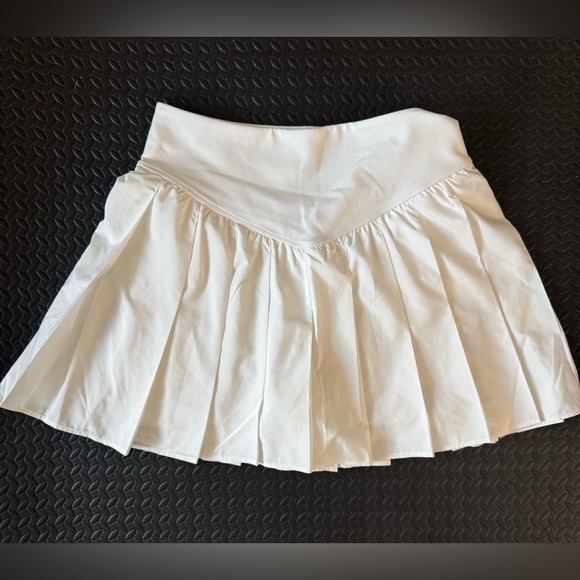Free People Movement White Swing of Things Skirt/Skort, NWOT, Women’s Multiple - Picture 10 of 16